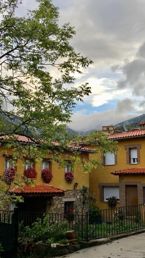 Casa Rural Sierra De Tormantos Guijo de Santa Bárbara Exterior foto